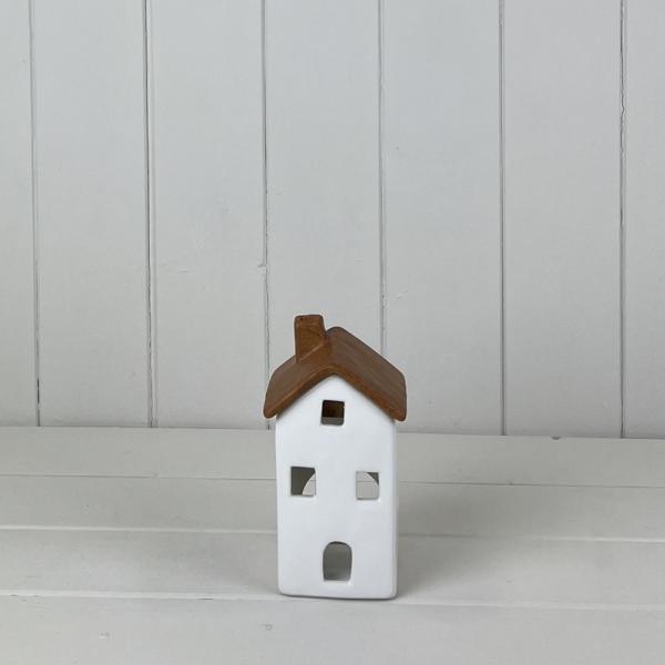 White/Wood Grain Effect Ceramic House Tealight Holder L7.5xD6.9xH14.5cm Weight-274g