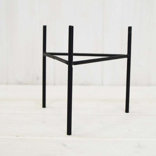Metal Tripod Pot Stand