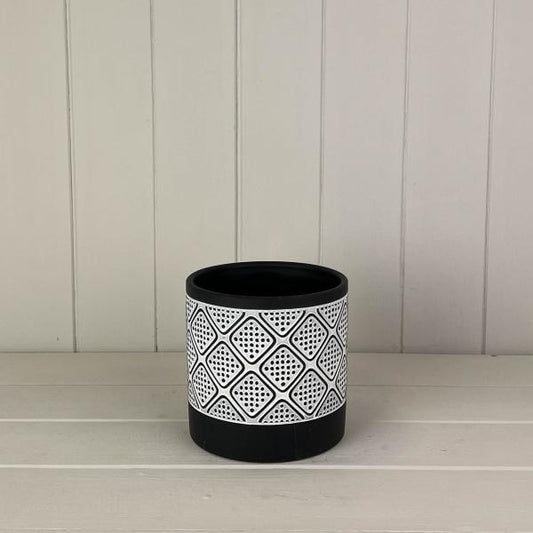Round Black Patterned Pot TD13.5xH13cm  Weight-641g