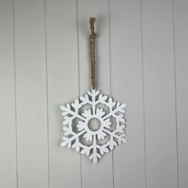 White Metal Snowflake 18x1x20.5cm